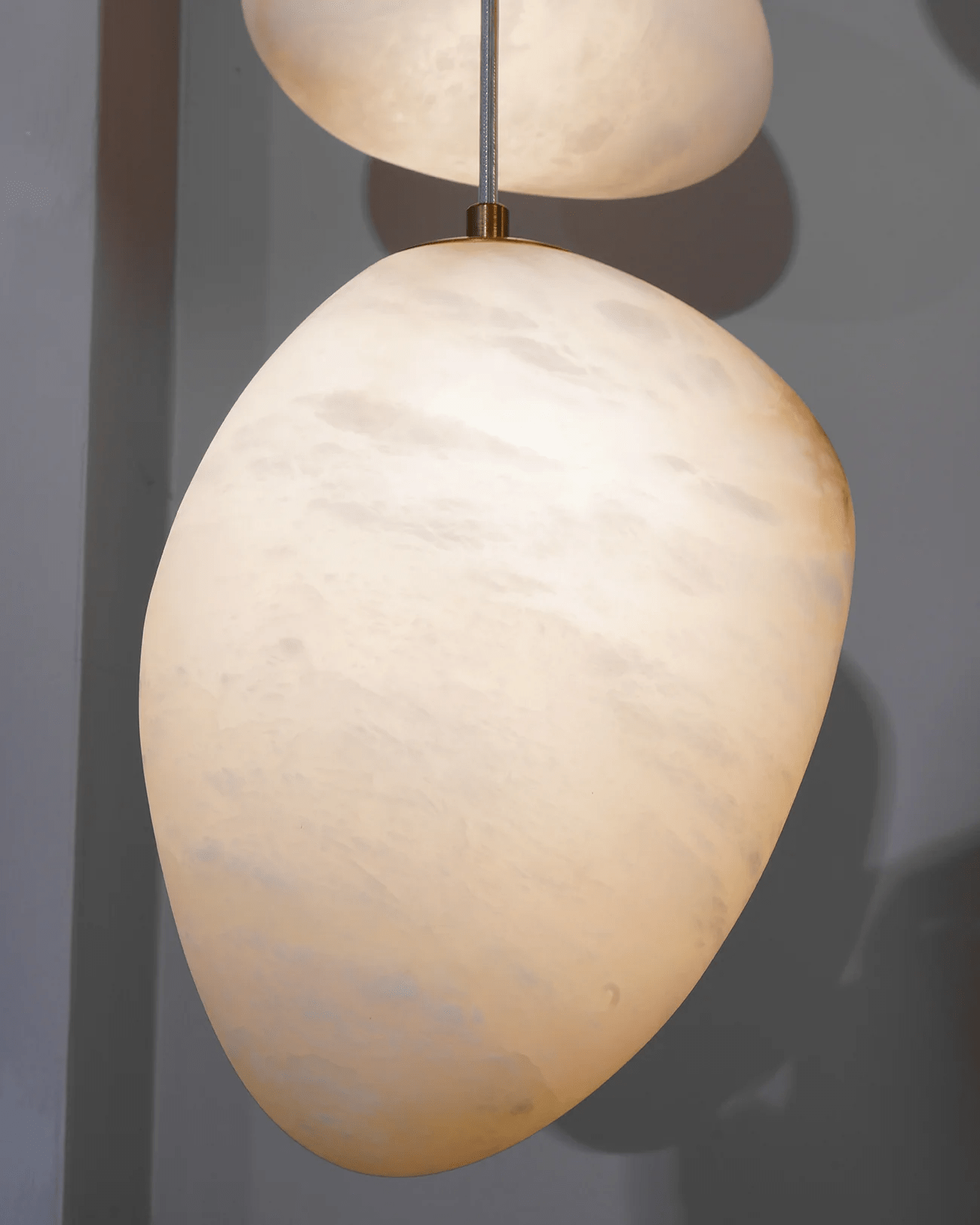 Pebbles Alabaster Pendant Lamp 1001 pendant Lamp