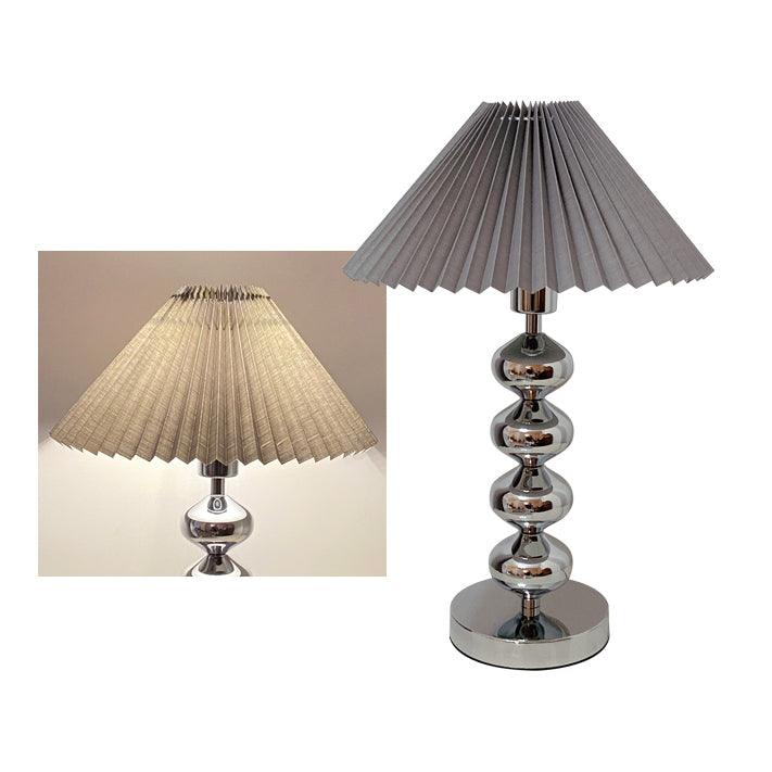 Aleisha Pleated Table Lamp ∅ 13.7″ x H 19.6″ / Dia 35cm x H 50cm / Chrome + Grey / US plug Table lamp