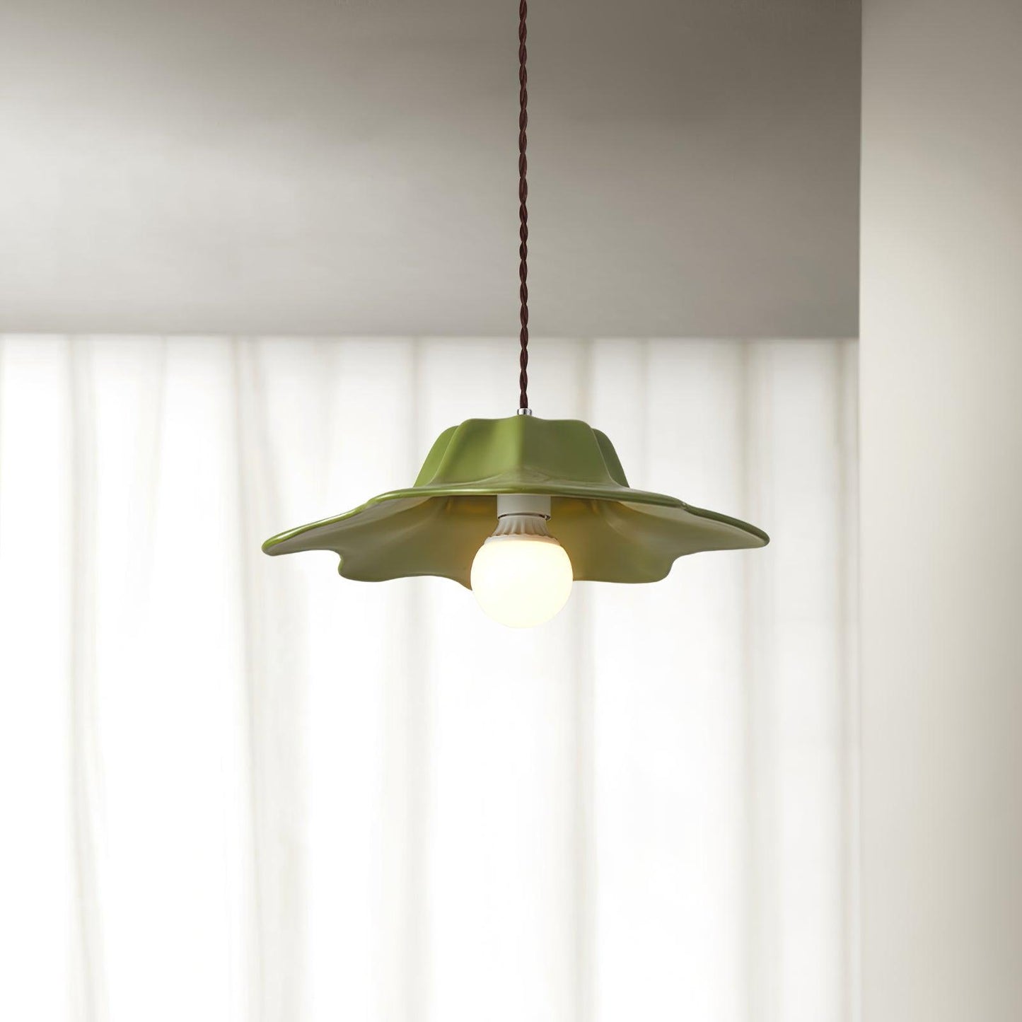 Alien Pendant Lamp ∅ 16.5″ x H 3.9″/ Dia 42cm x H 10cm / Green Pendant light