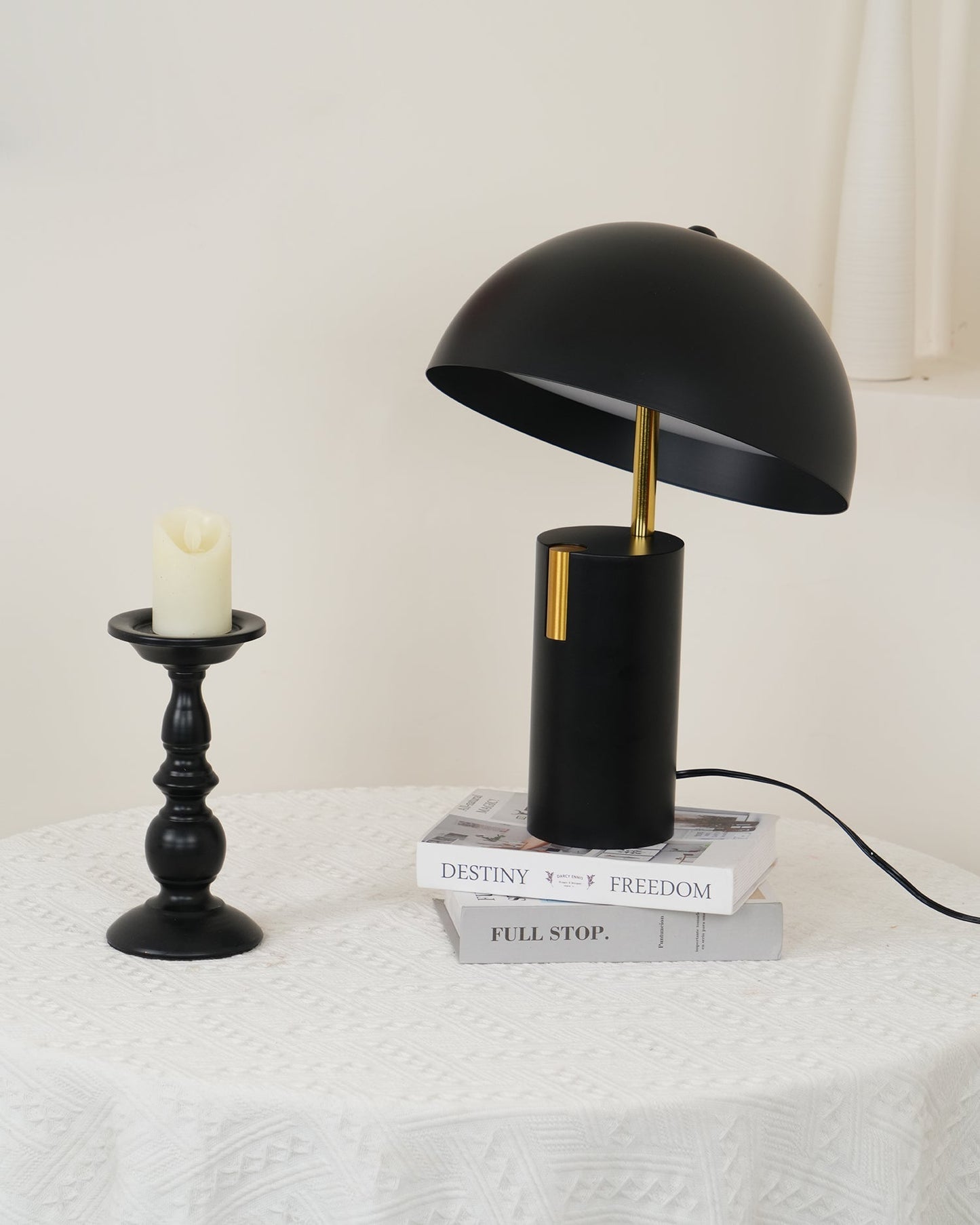 Avo Table Lamp Table lamp