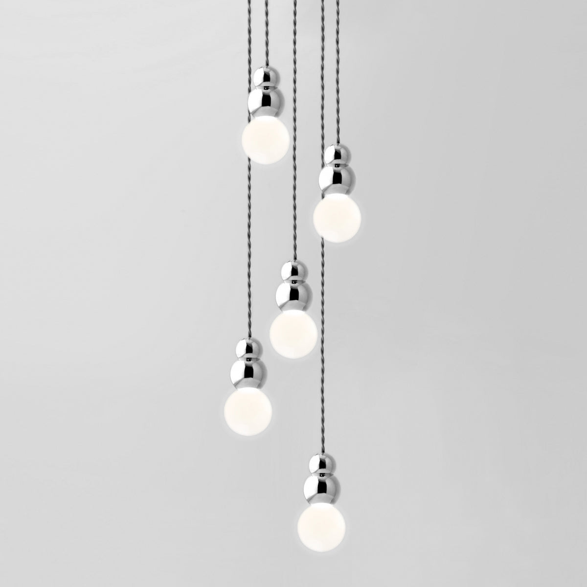 Ball Series Pendant Light 5heads ∅ 3.9″ x H 6.81″ / Dia 10cm x H 17.3cm / Chrome / Hanging Cable Pendant light