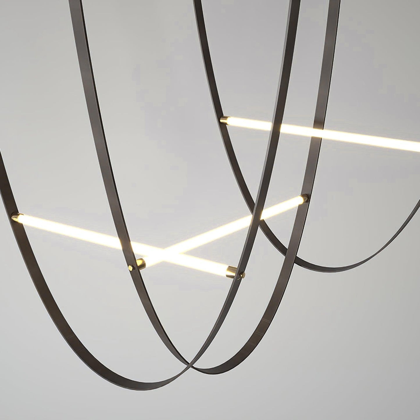 Tracer Belt Pendant Lamp L 18.5″ + L 26.4″ + L 32.7″ / Gold & Black / Warm Light Chandelier