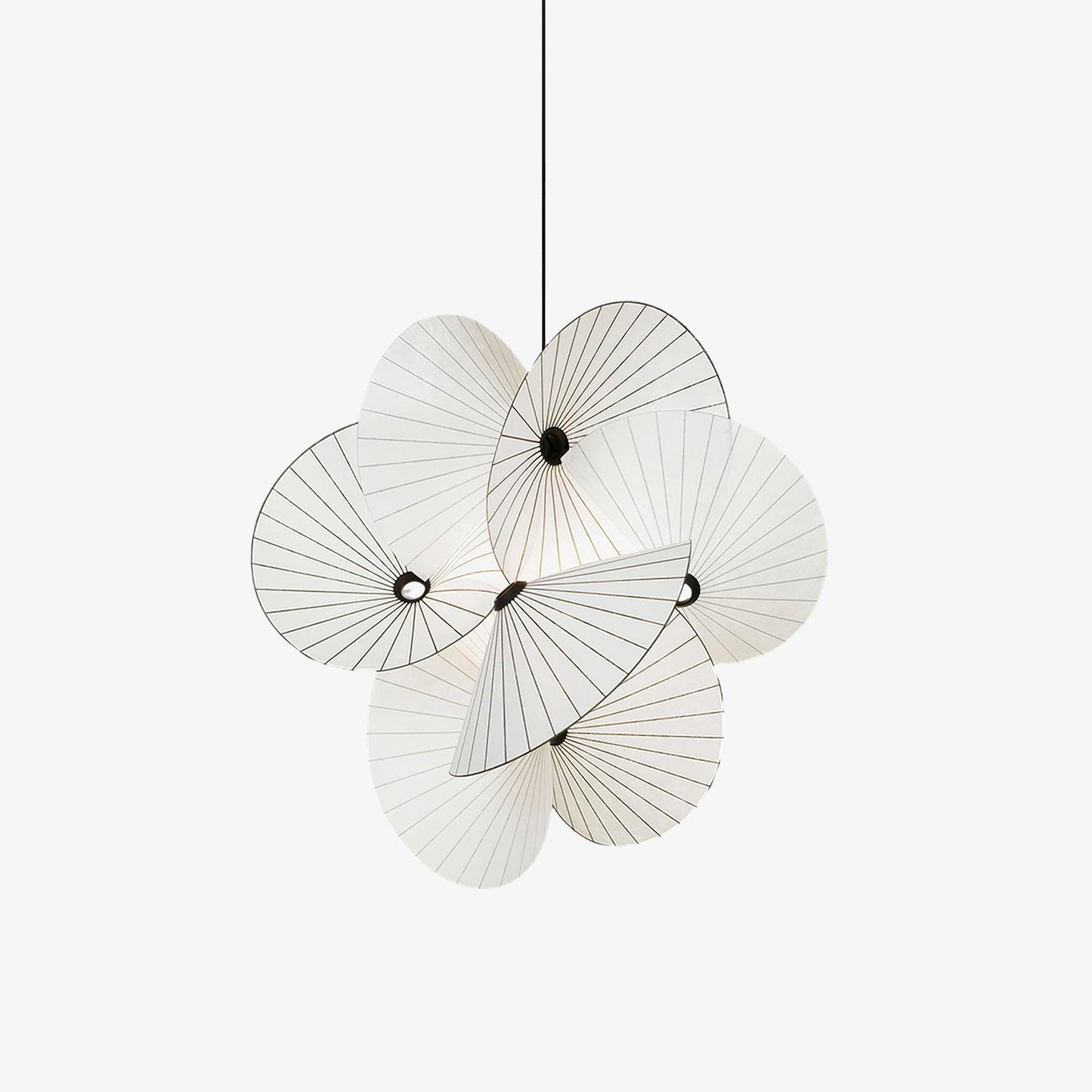 Cory Scalloped Pendant Light ∅ 18.1″ x H 23.6″ / Dia 46cm x H 60cm / Black & White Pendant light