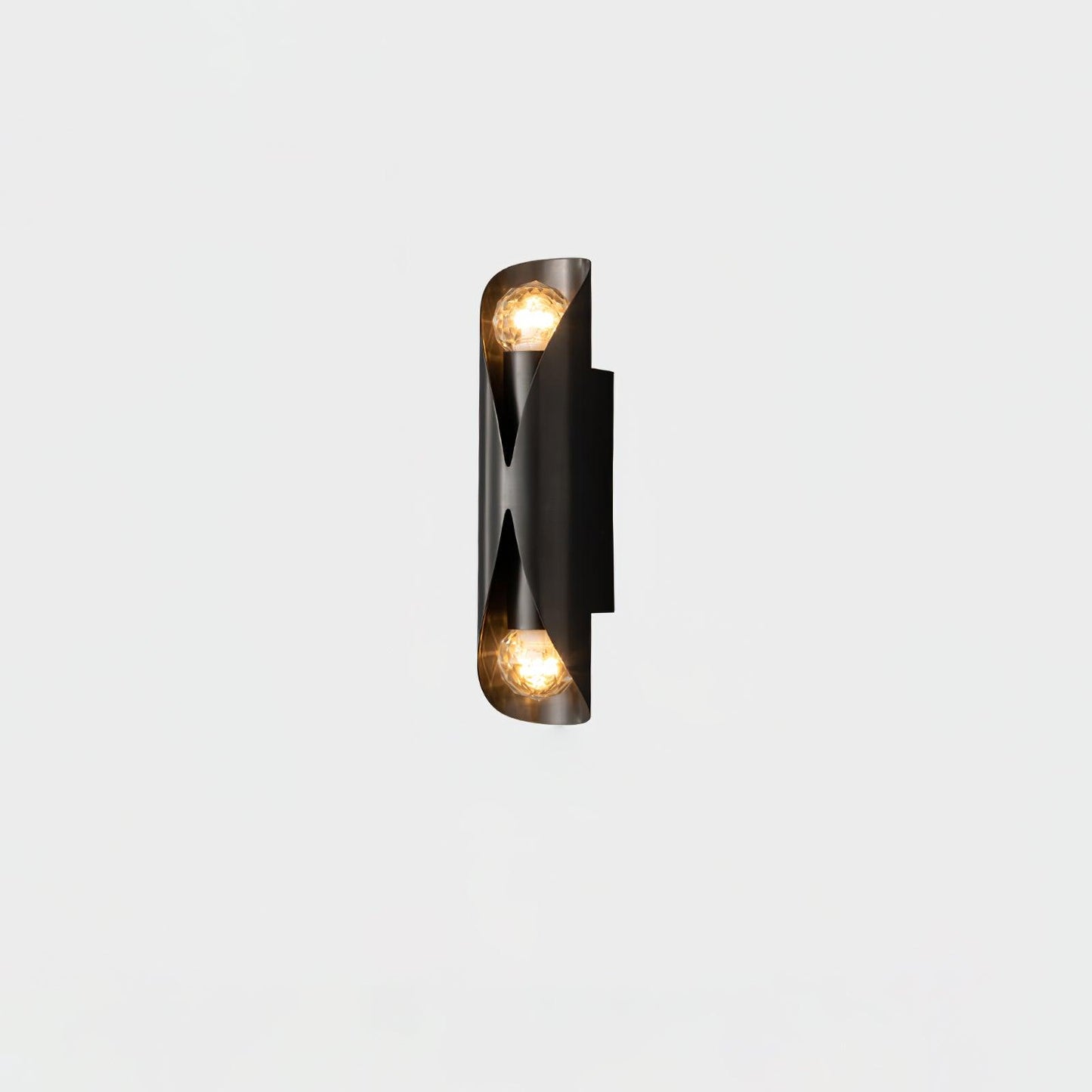 Diamonds Brass Wall Lamp ∅ 2.2″ x H 9.1″ / Dia 5.5cm x H 23cm / Black Wall lamp