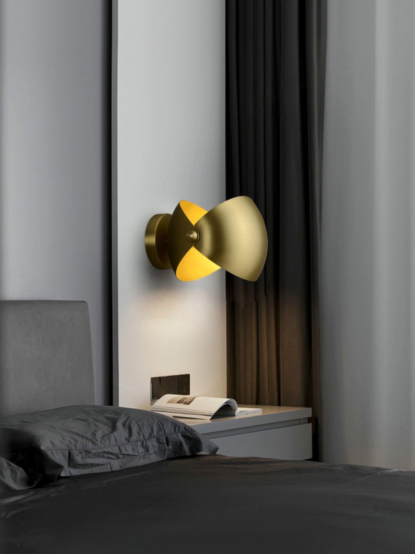 Eirene Wall Lamp