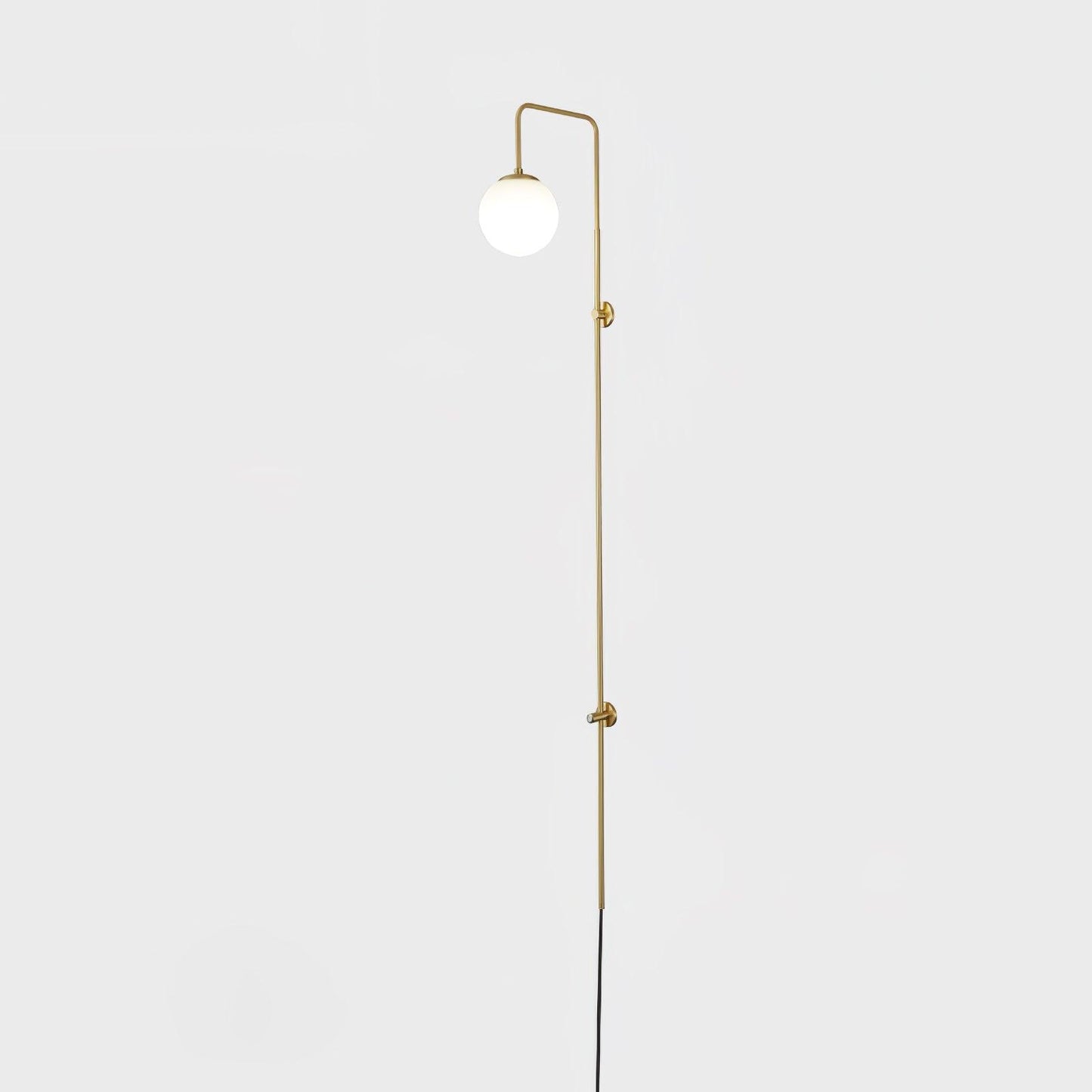 Globe Brass Wall Sconce ∅ 5.9″ x H 63.9″ / Dia 15cm x H 160cm / Gold & White Wall lamp