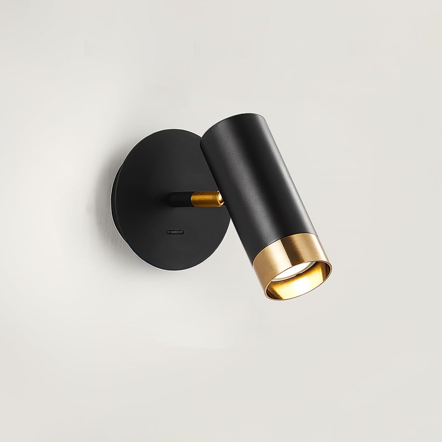 Karpo Wall Lamp ∅ 5.9″ x H 7.9″ / Dia 11cm x H 14cm / Gold & Black Wall lamp