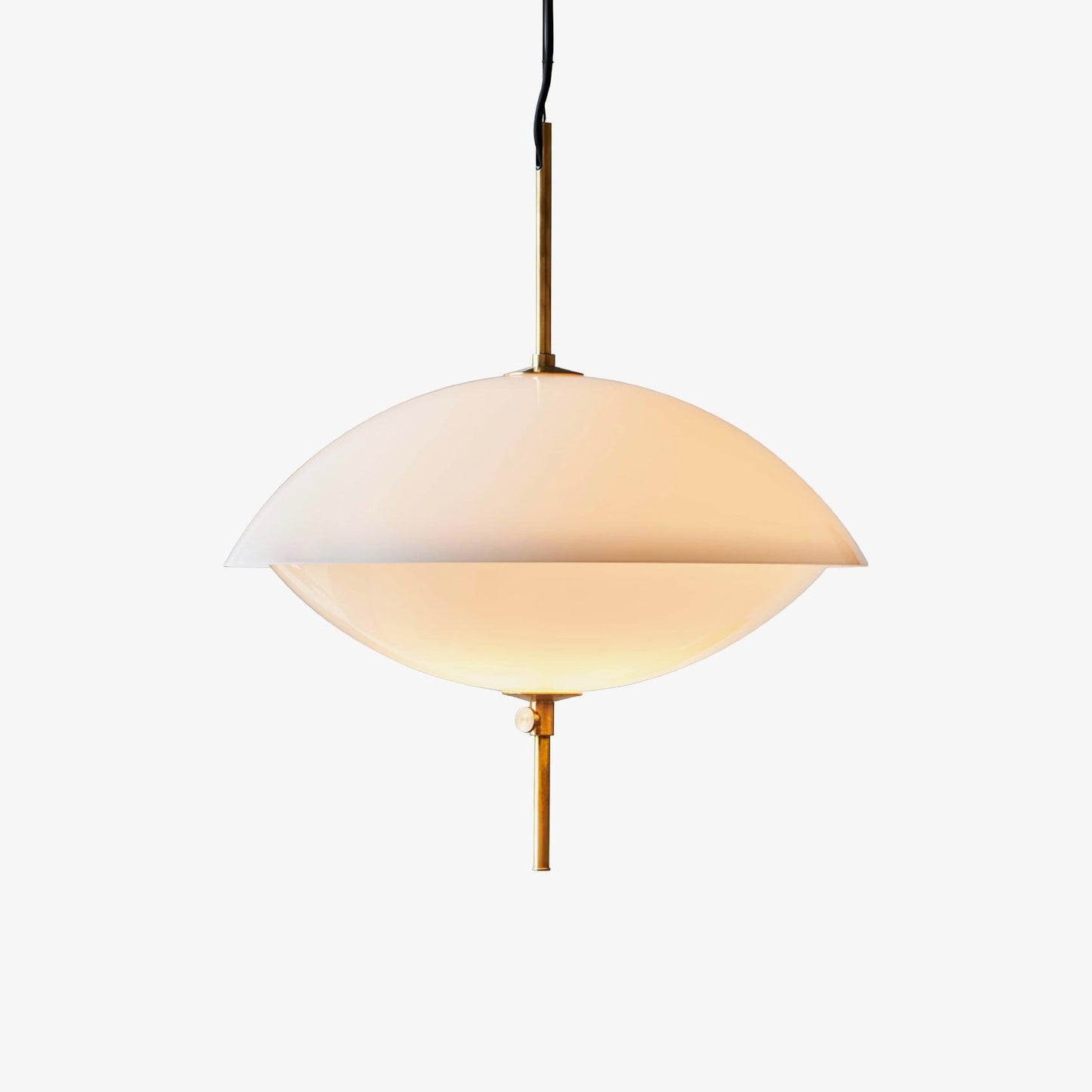 Miller Shell Pendant Light ∅ 15.7″ x H 19.7″ / Dia 40cm x H 50cm / Gold & White Pendant light