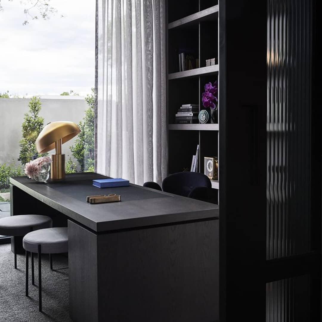 Ora Schreibtischlampe