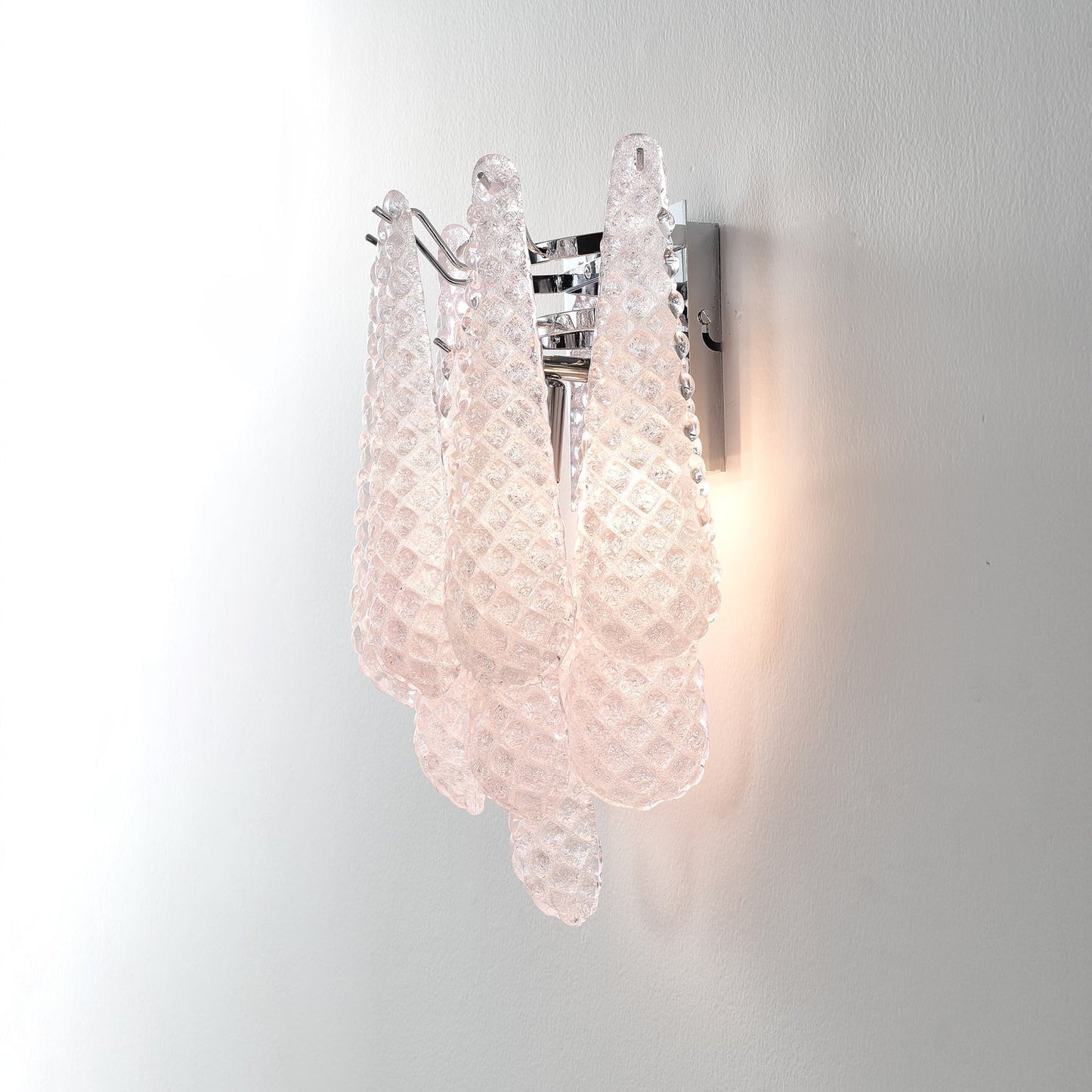 Pink Waffle Wall Sconce ∅ 11.4″ x H 15.7″ / Chrome & Pink Wall lamp