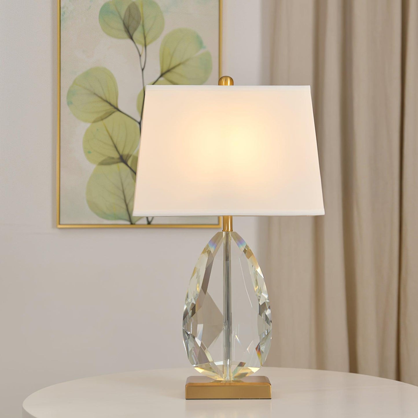 Regal Table Lamp