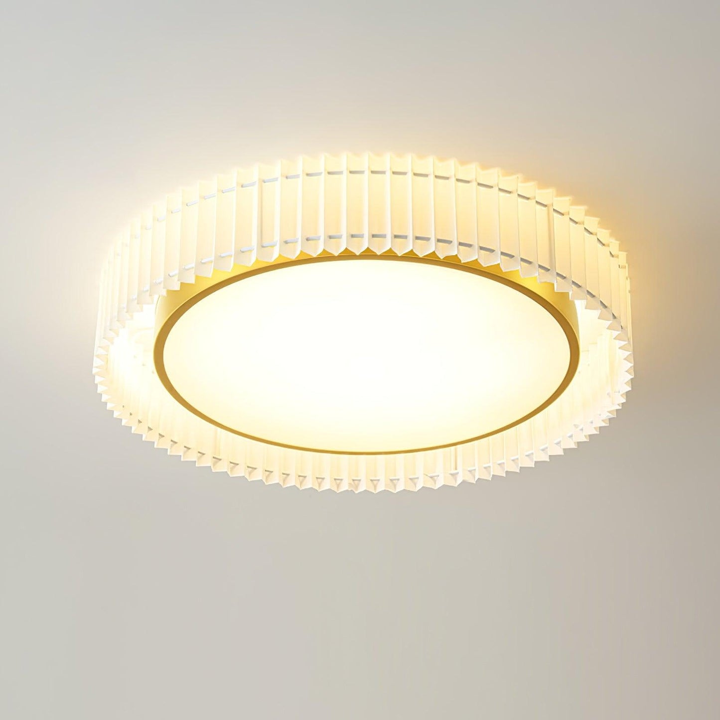 Round Pleated Ceiling Lamp ∅ 23.6″ x H 7.8″/ Dia 60cm x H 20cm / Gold & Beige / Warm White Ceiling lamp