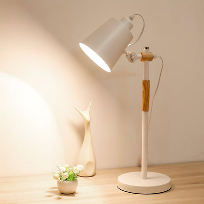 Scantling Desk Lamp