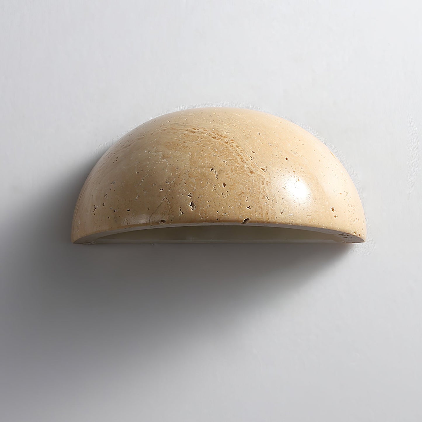 Stone Dusk Wall Light ∅ 5.9’’ x H 2.8’’ / Yellow Travertine / Warm Light Wall lamp