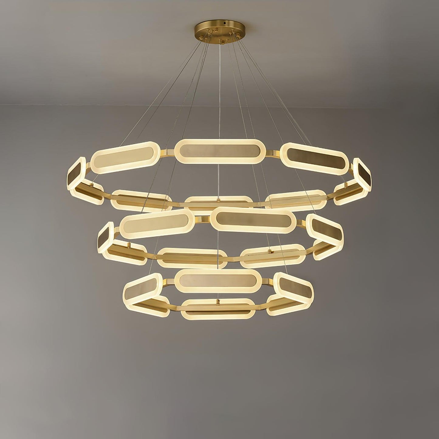 Swirl Chandelier ∅ 44.8″ x H 17.7″ / Dia 114cm x H 45cm / Brass + White / Warm White Chandelier