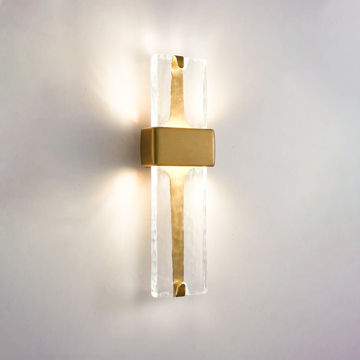 Torch Wall Lamp ∅ 5.9″ x H 19.7″ / Dia 15cm x H 50cm / Gold & Warm Light / Single Wall lamp
