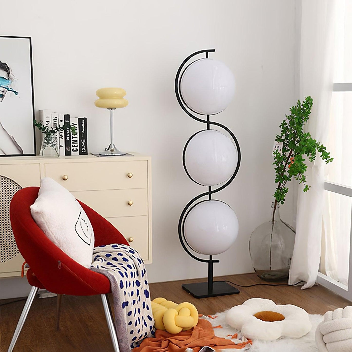Triple Balls Floor Lamp