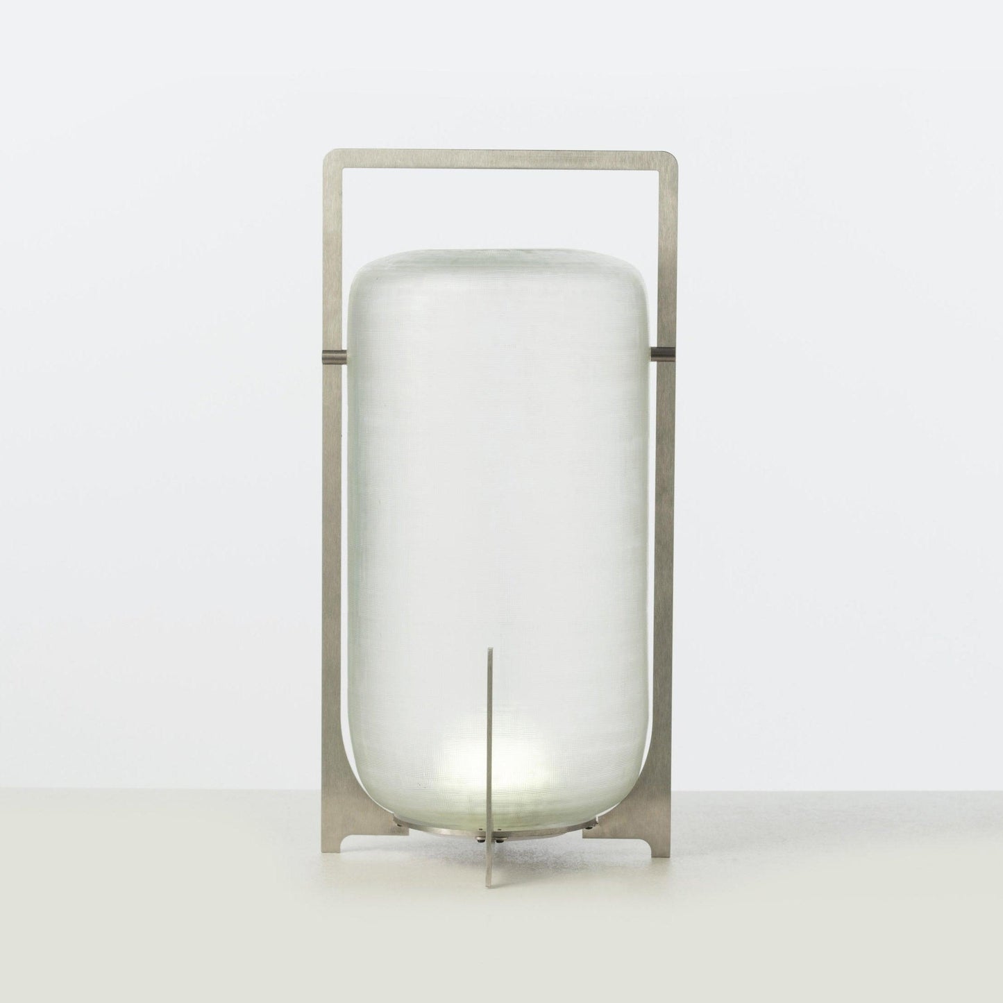 Twilight Lantern Table Lamp ∅ 9.8″ x H 19.7″ / Dia 25cm x H 50cm / Steel / US plug Table lamp