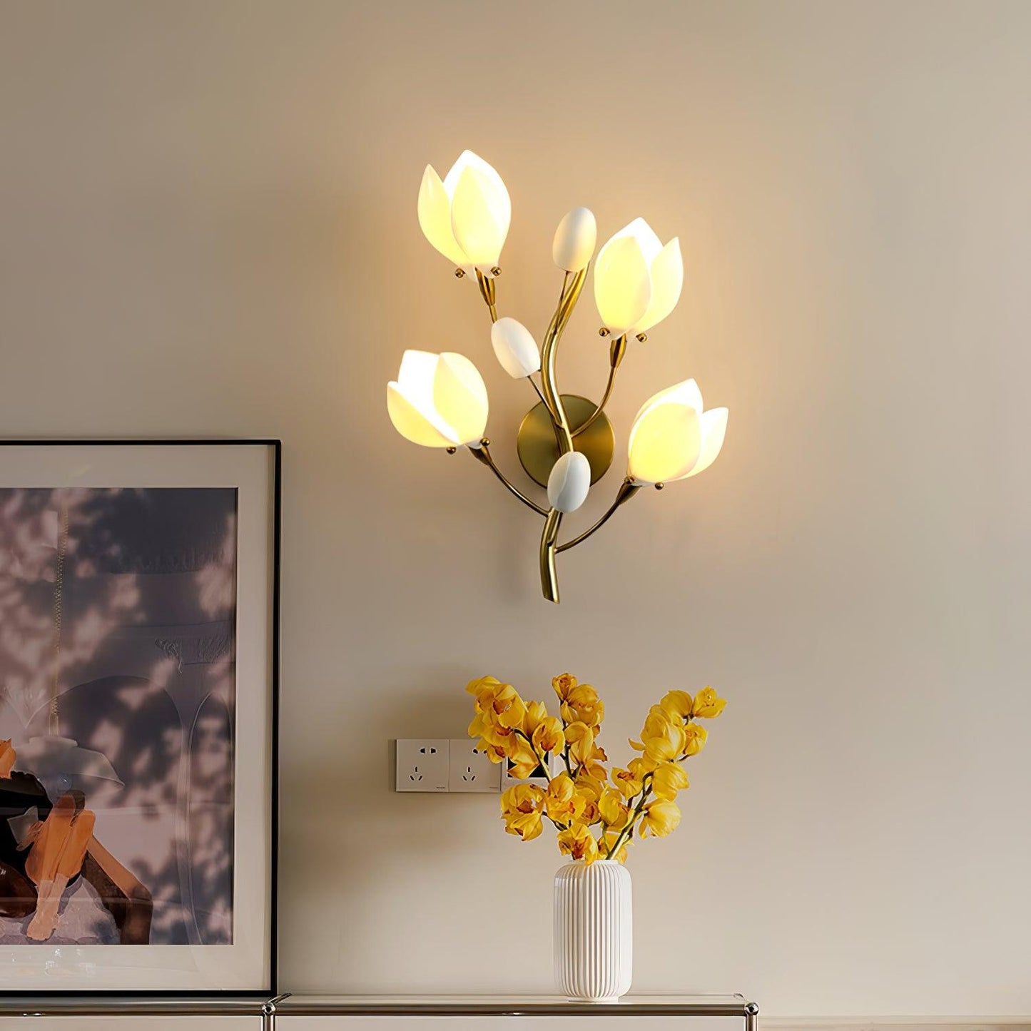 White Porcelain Magnolia Wall Lamp Wall lamp