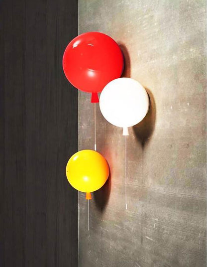 Balloon Dream Wall Light