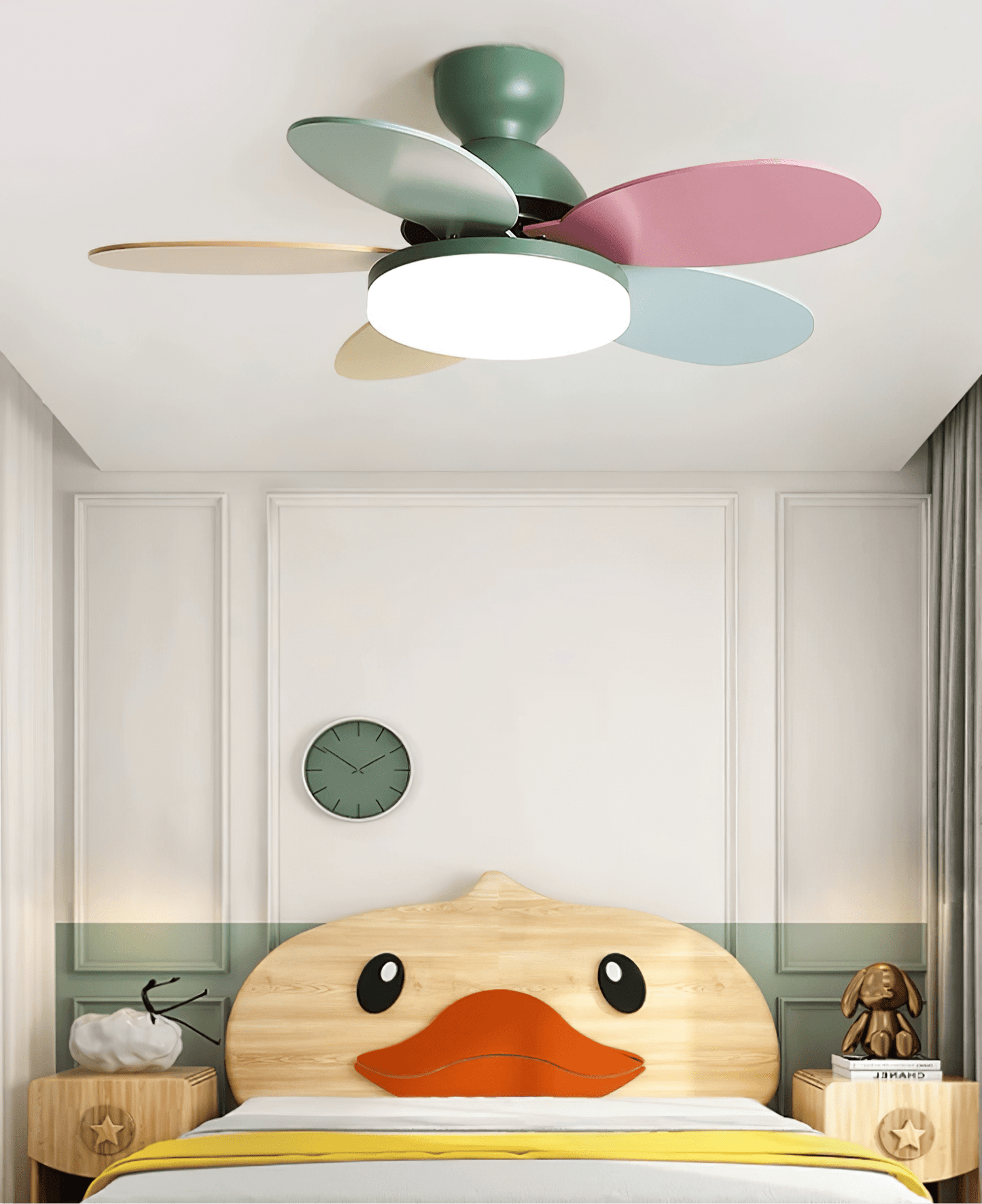 Petalo Ceiling Fan Light