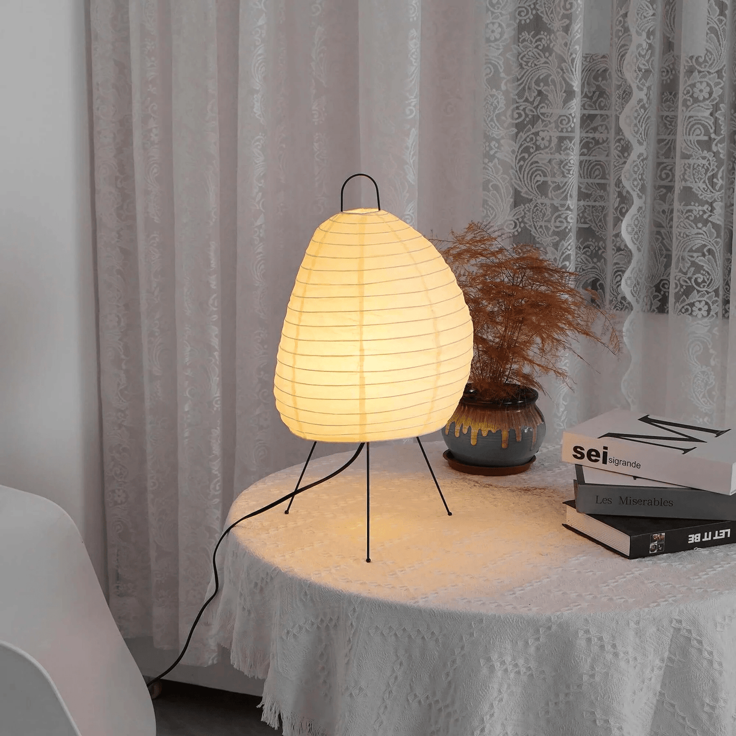 Komi Paper Table Lamp