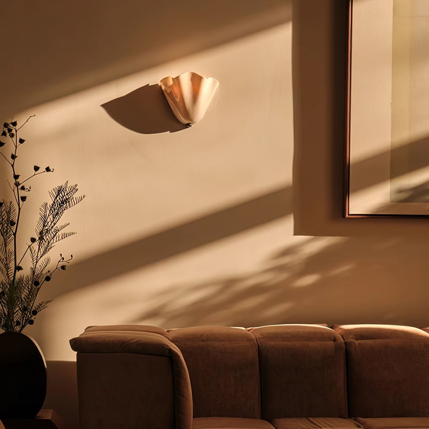 Petalia Wall Light