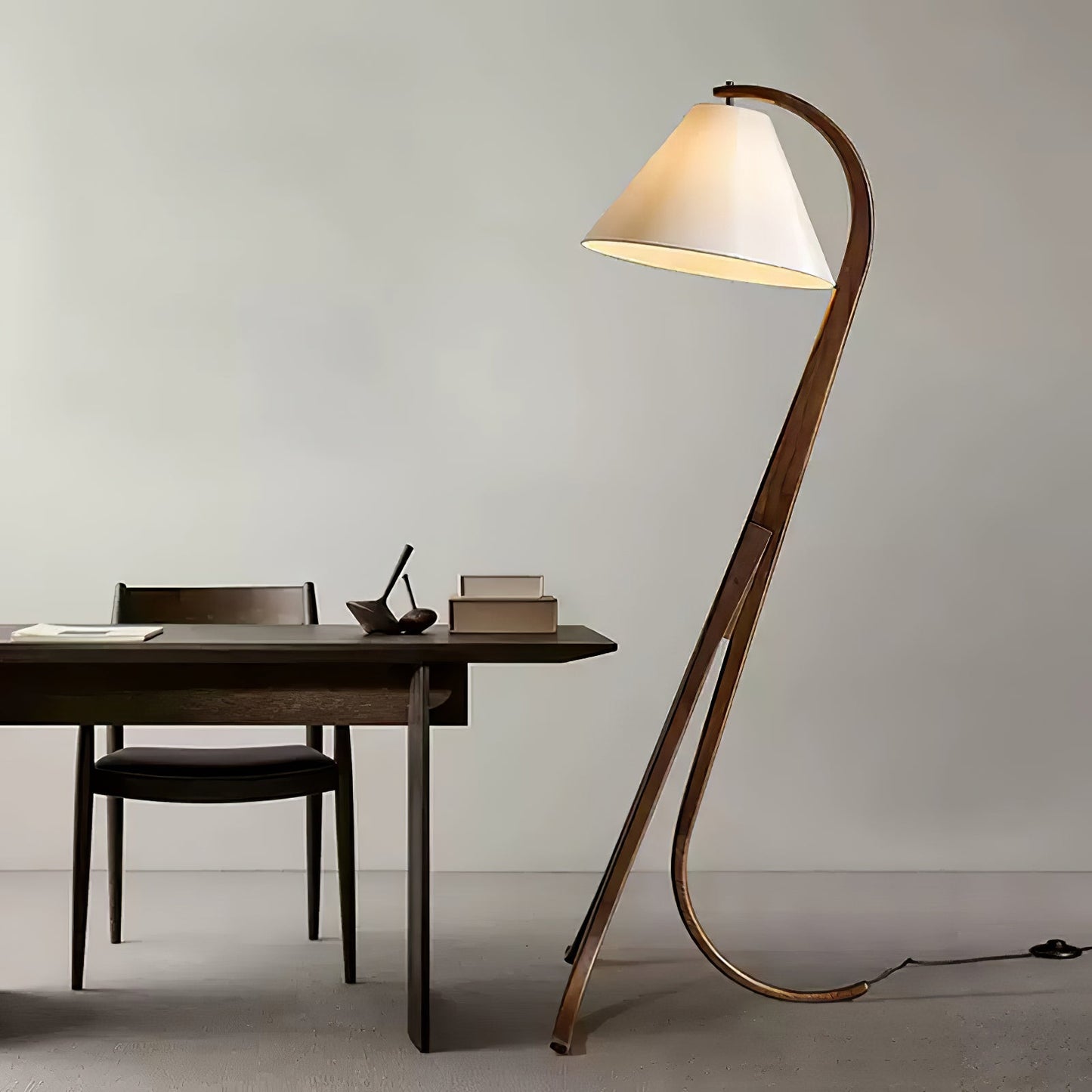 Arcwood Floor Lamp