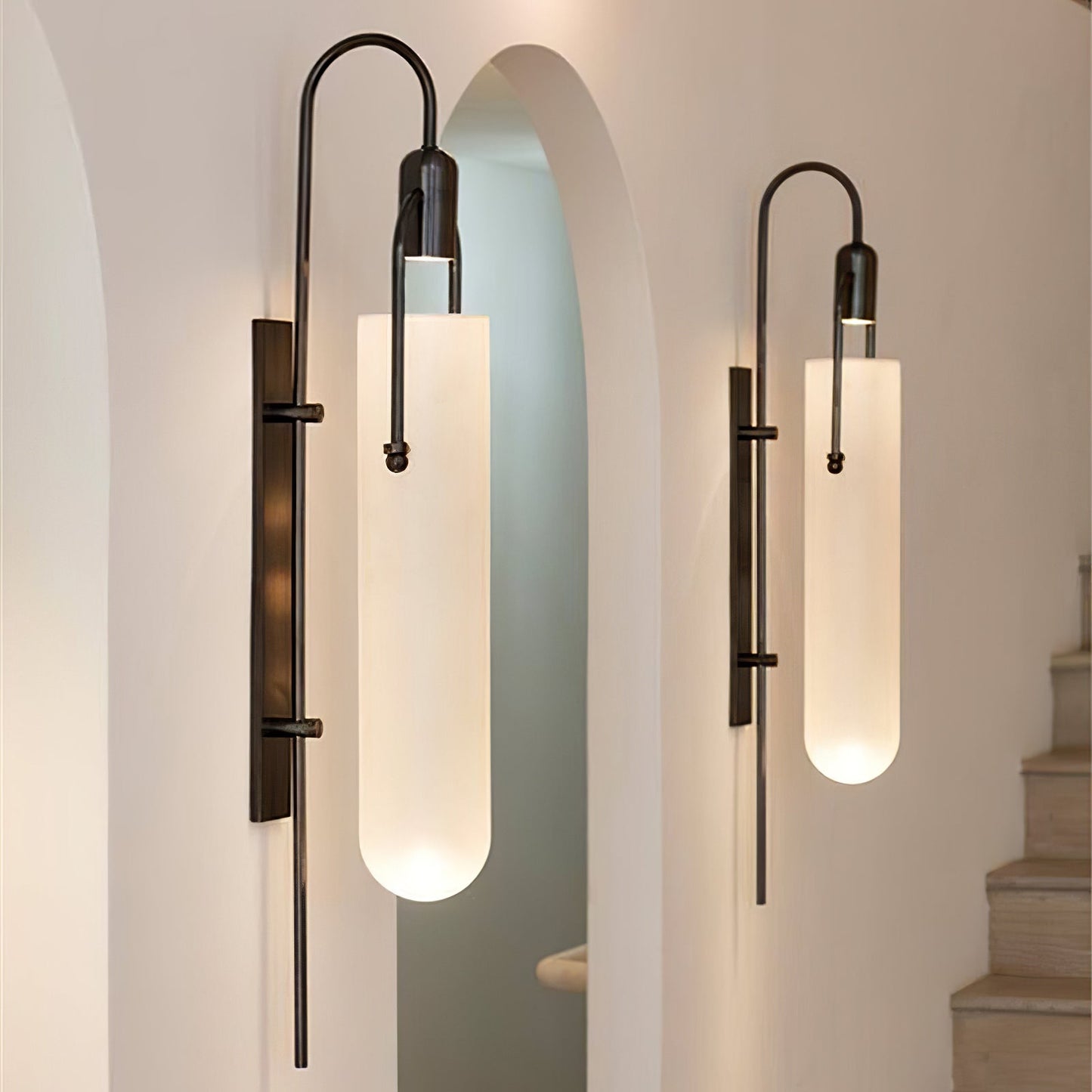 Arc Wall Lamp