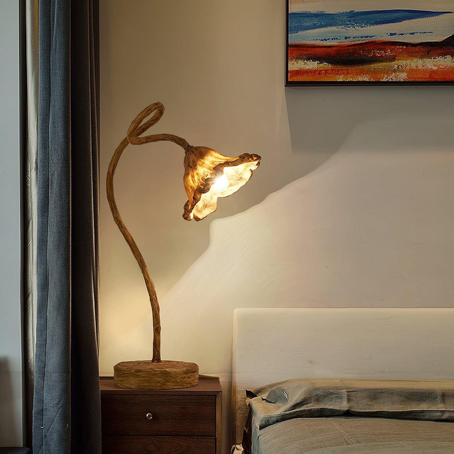 Artistic Lotus Leaf Table Lamp