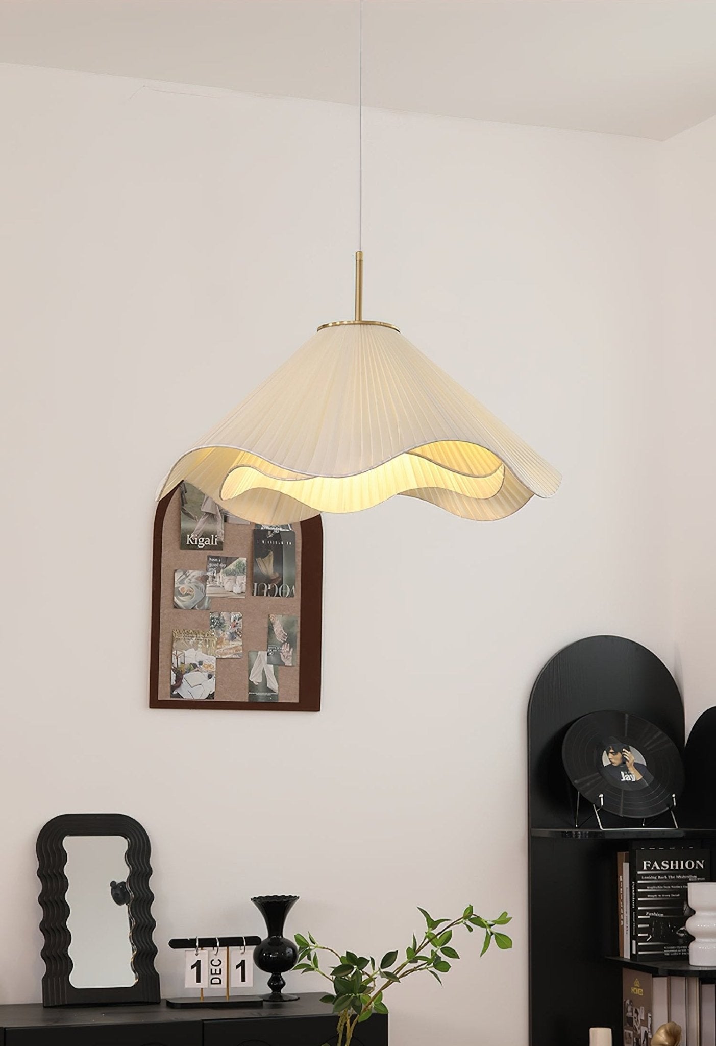 Elara Pendant Light