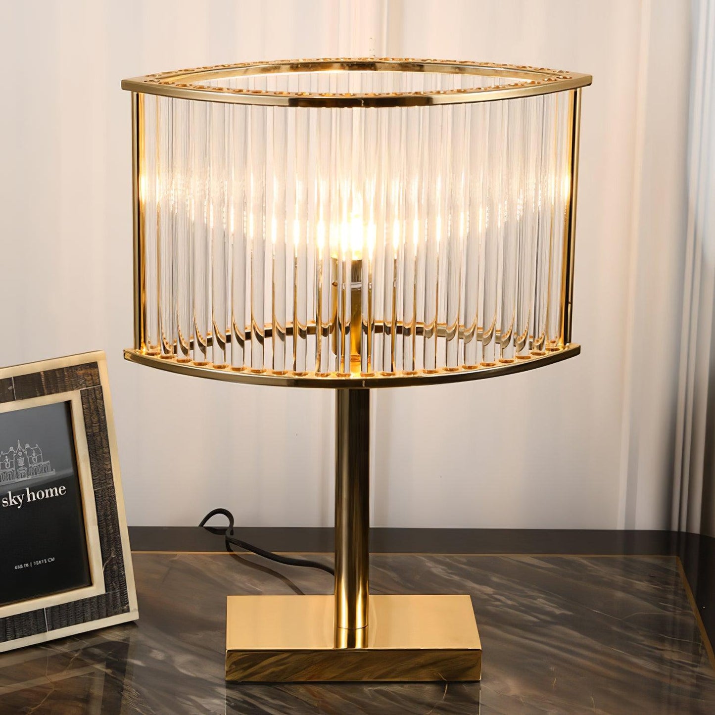 Avano Table Lamp