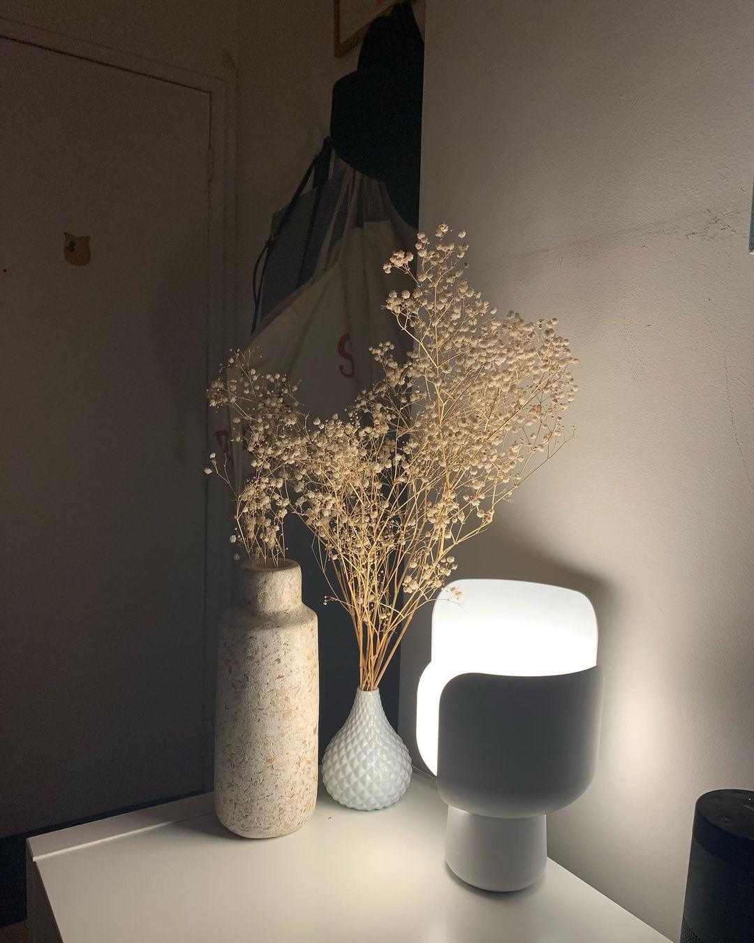 Petals Glass Table Lamp