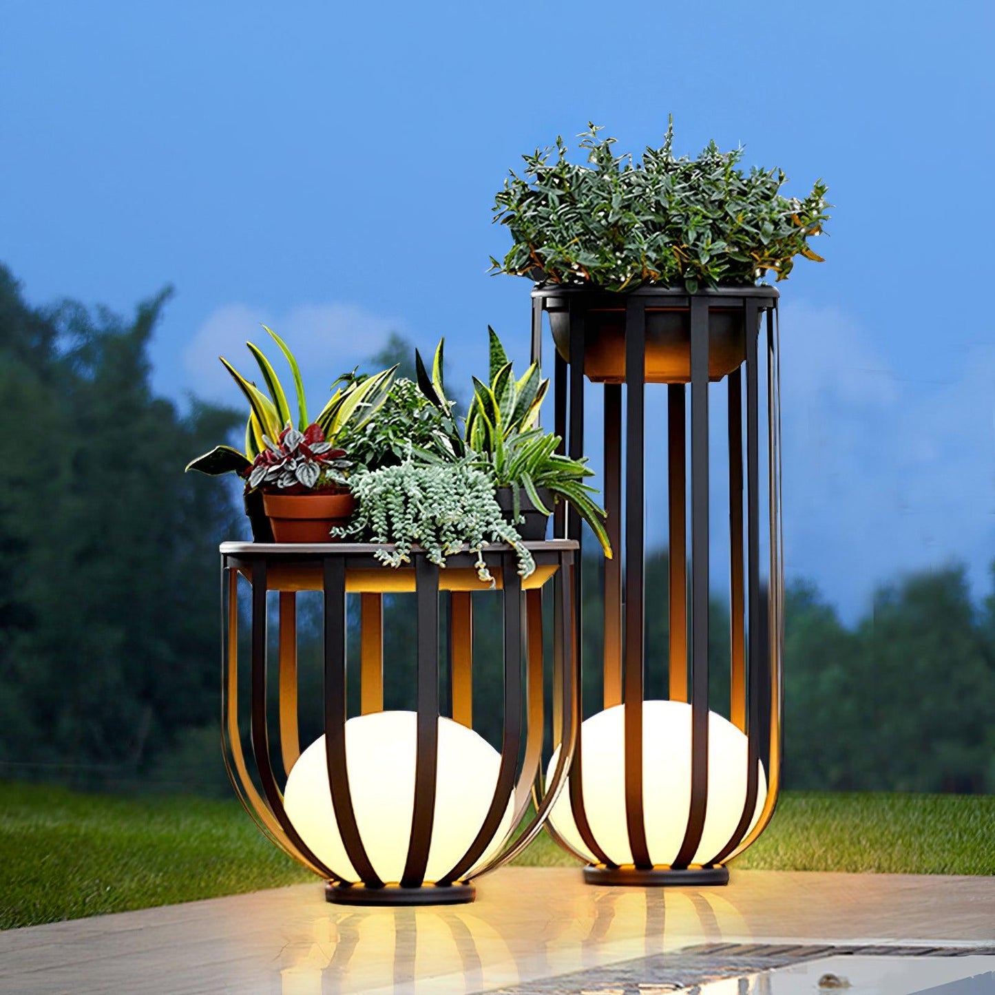 Bols Garden Solar Outdoor Lamp