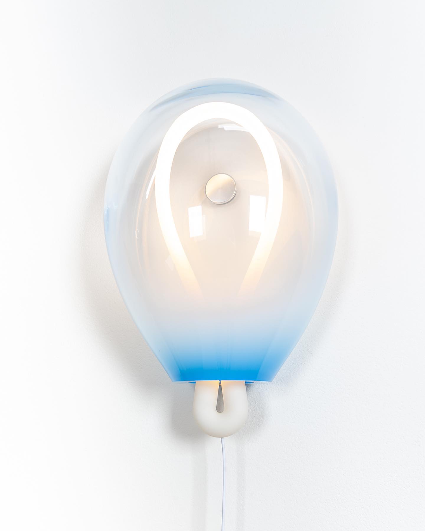 Bulla Wall Light