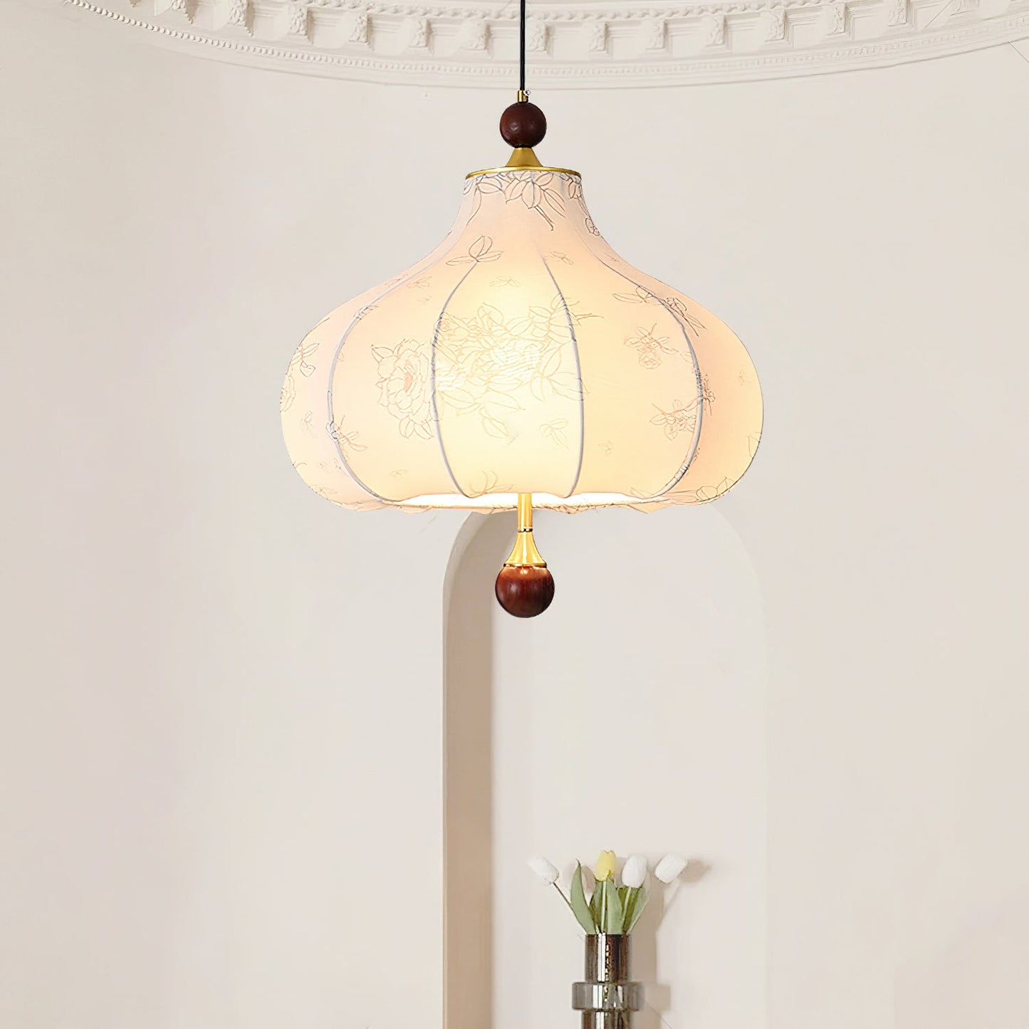 Chestnut Bloom Pendant Lamp