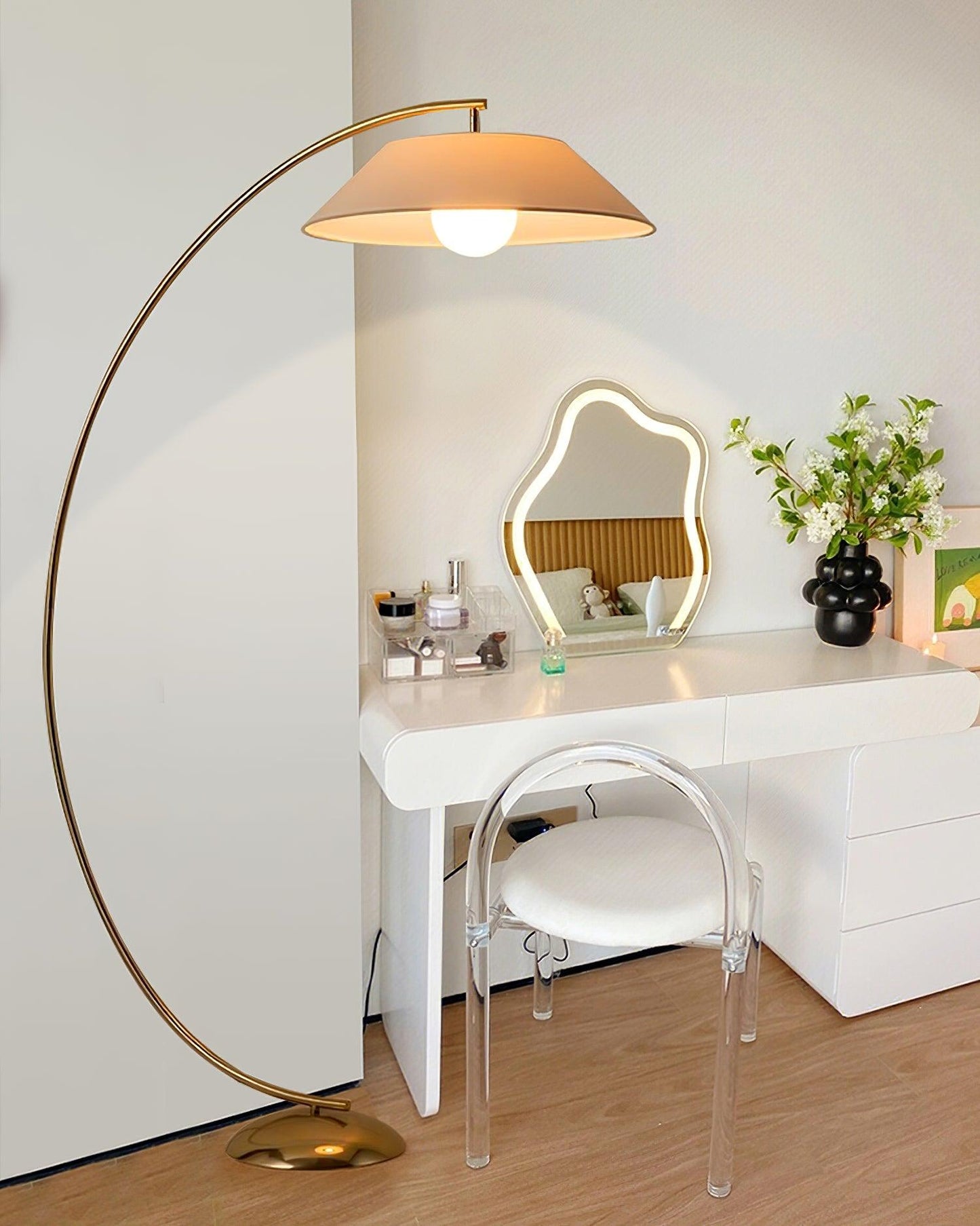 Circo Floor Lamp