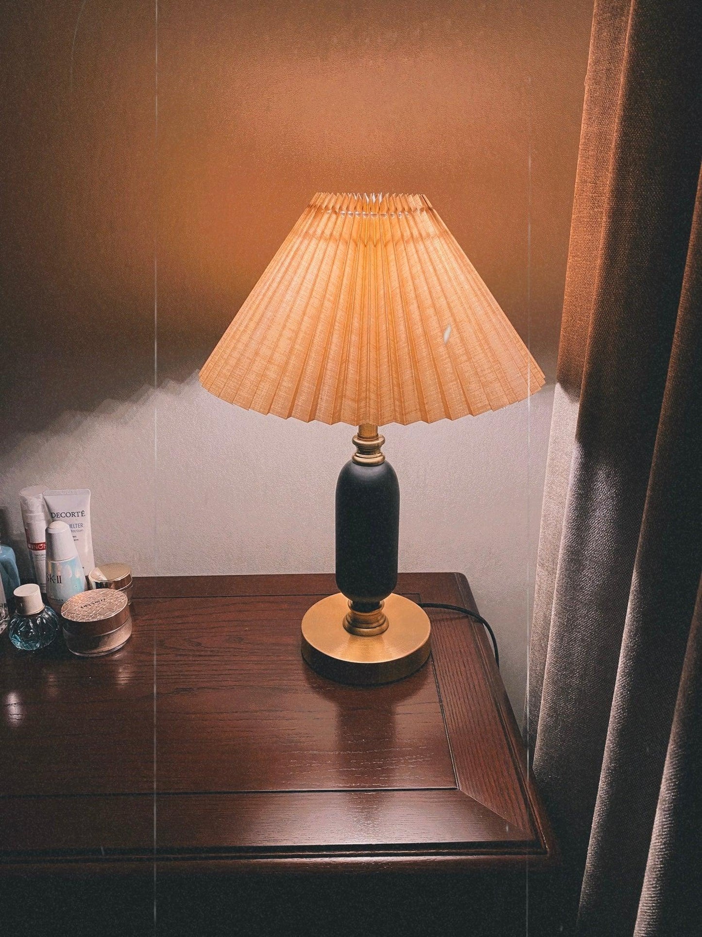 Classic Antique Table Lamp