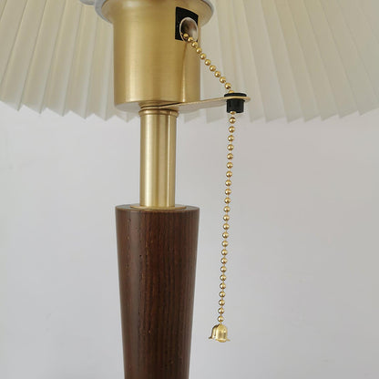 Kegelförmige Tischlampe aus plissiertem Stoff