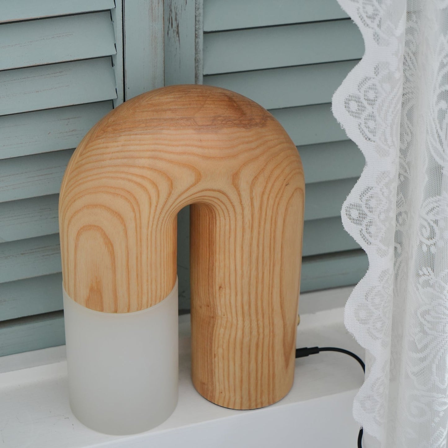 U Shaped Door Table Lamp