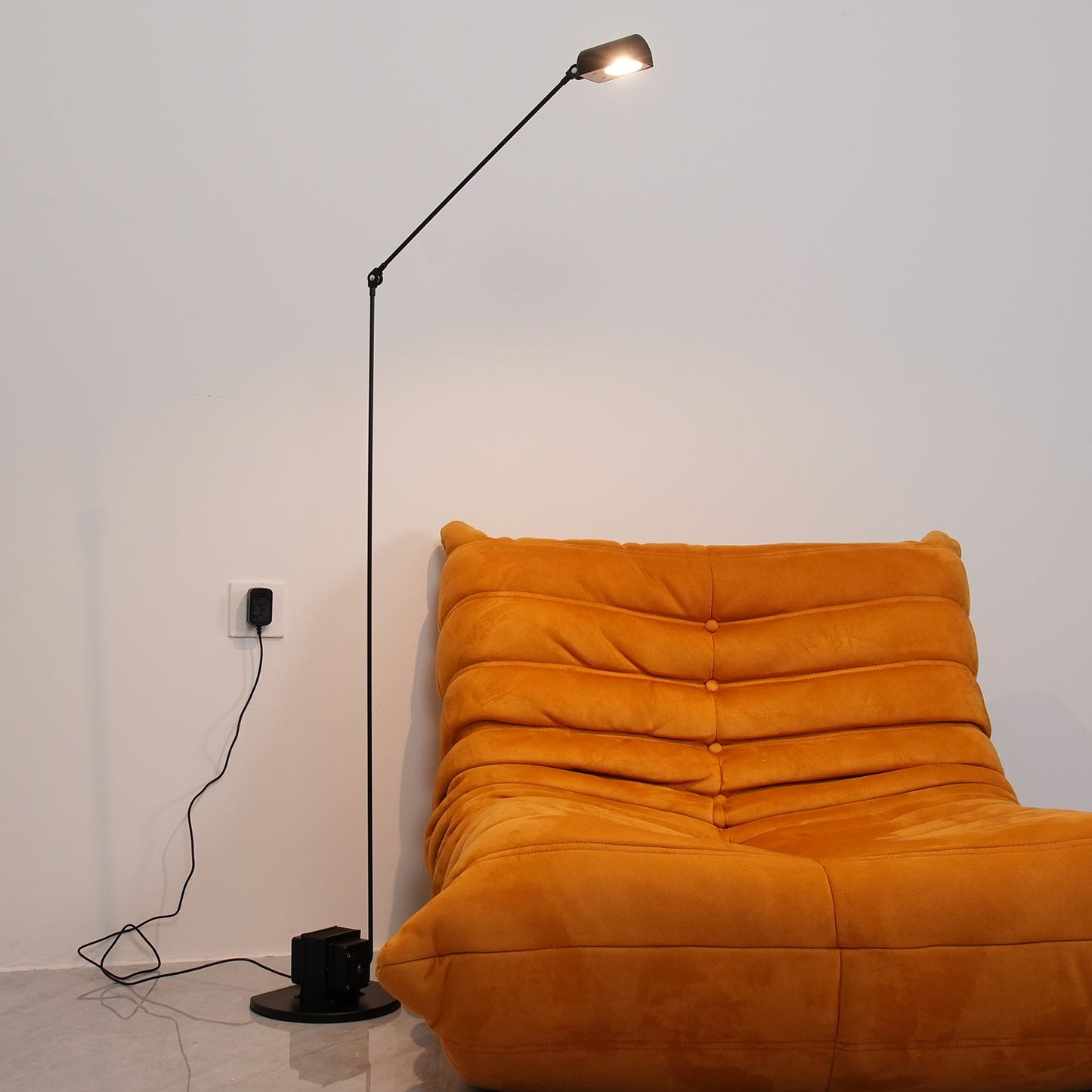 Dynamo Floor Lamp