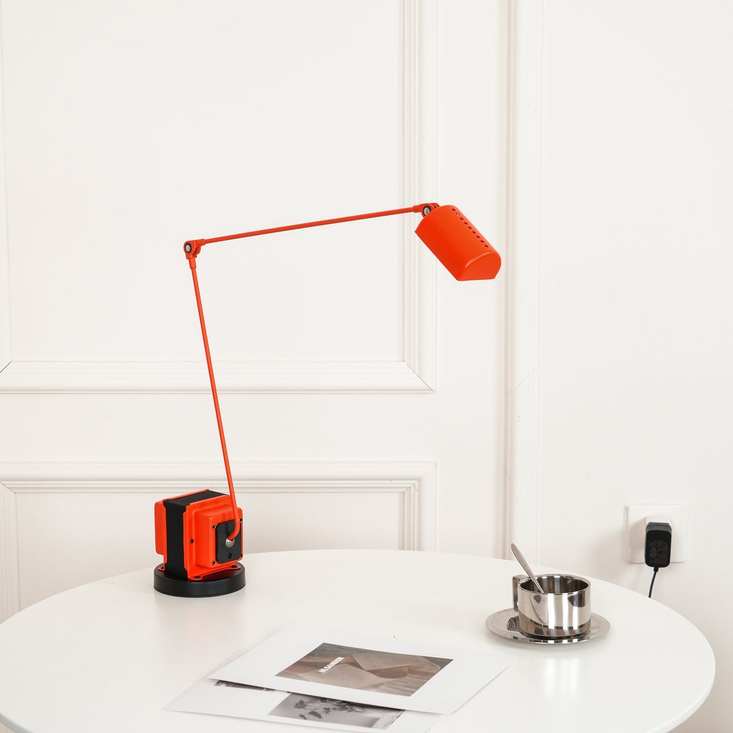 Dynamo Table Lamp