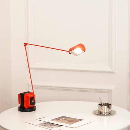 Dynamo Table Lamp