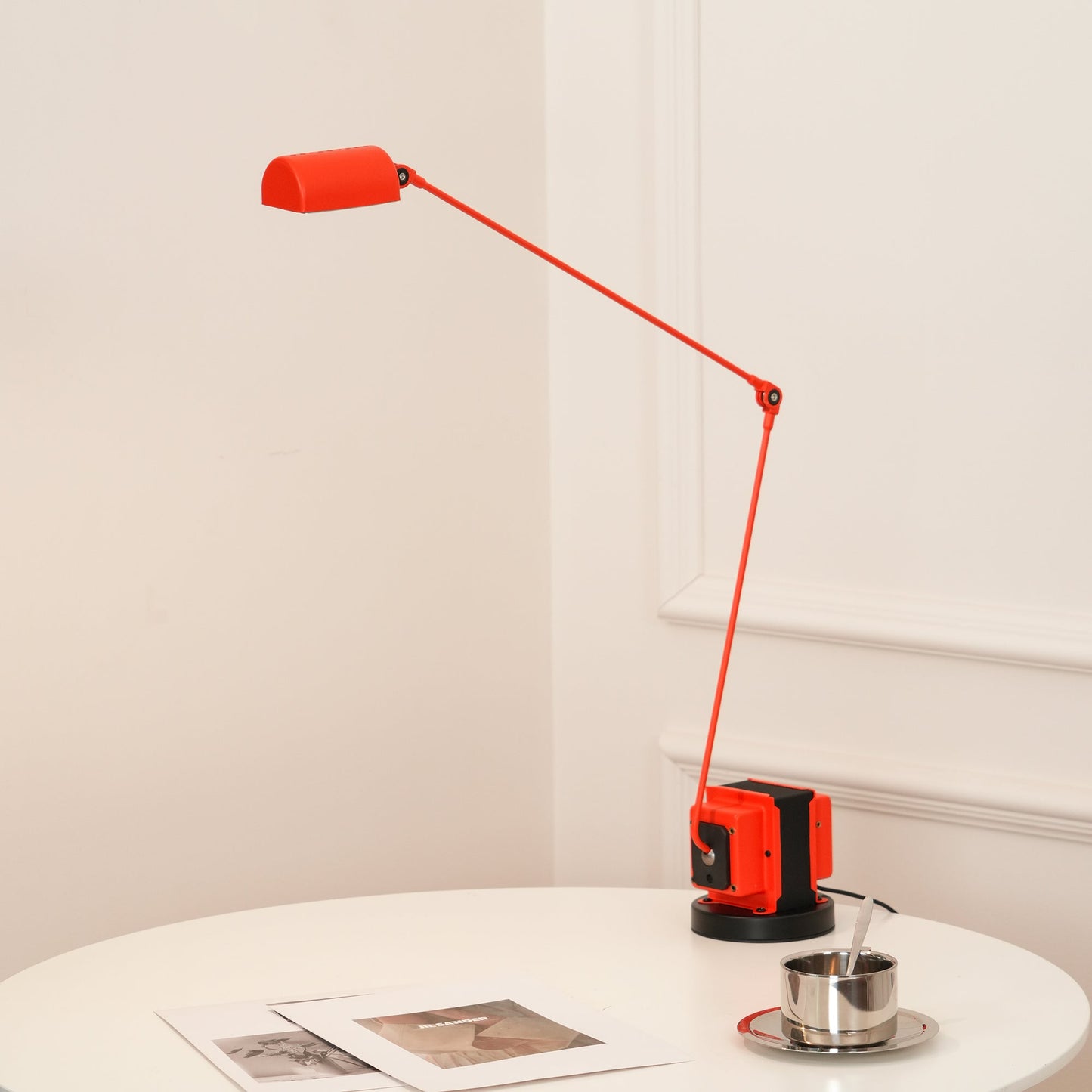 Dynamo Table Lamp