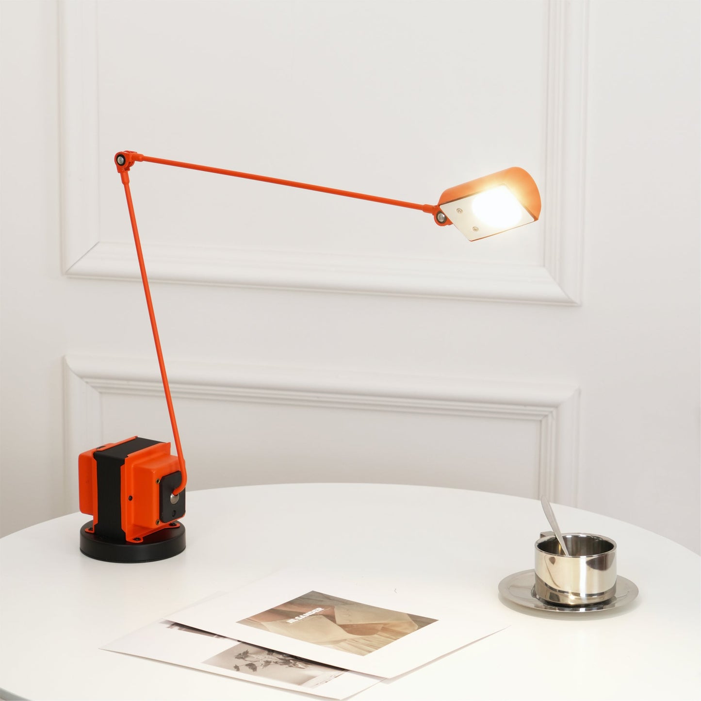 Dynamo Table Lamp