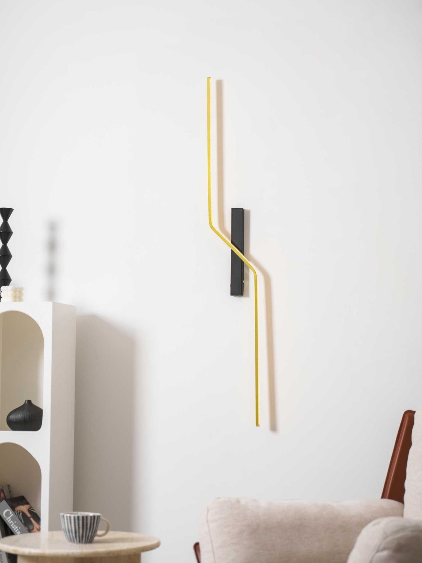 Echelon Rechargeable Wall Light