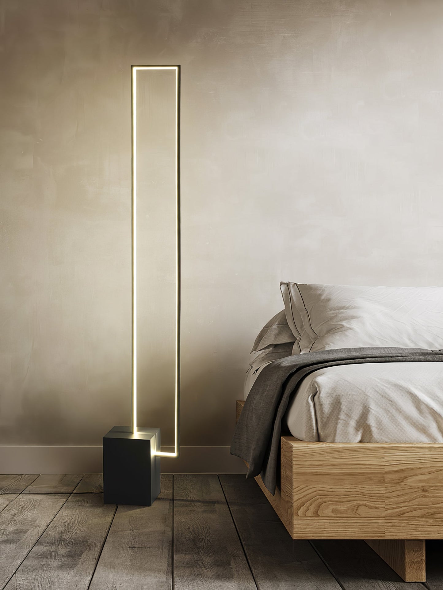 Edge Floor Lamp