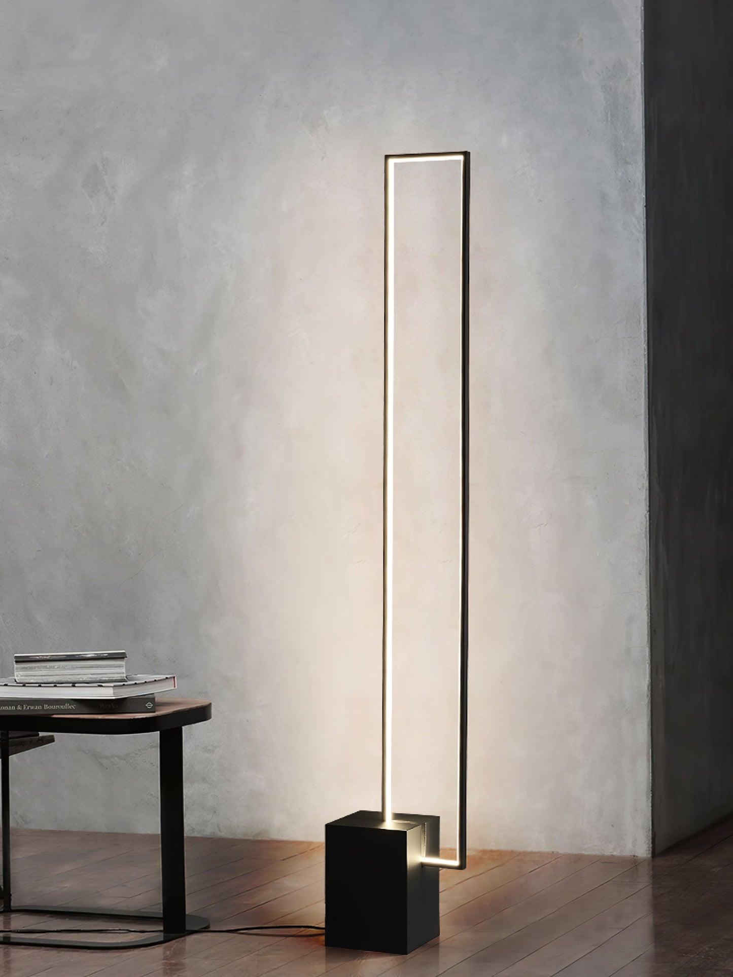 Edge Floor Lamp