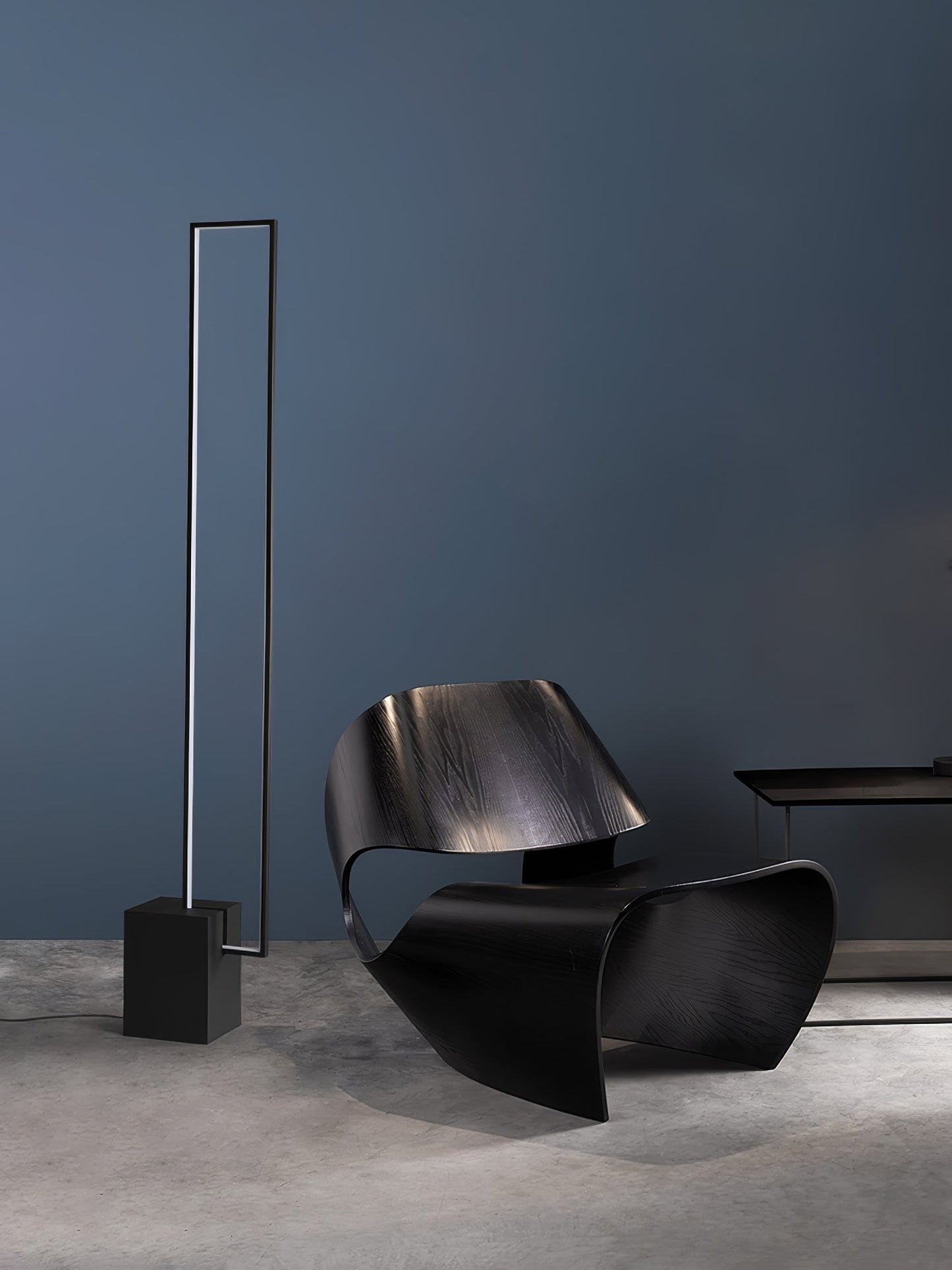 Edge Floor Lamp