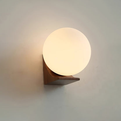 Evelyn Orb Wall Lamp